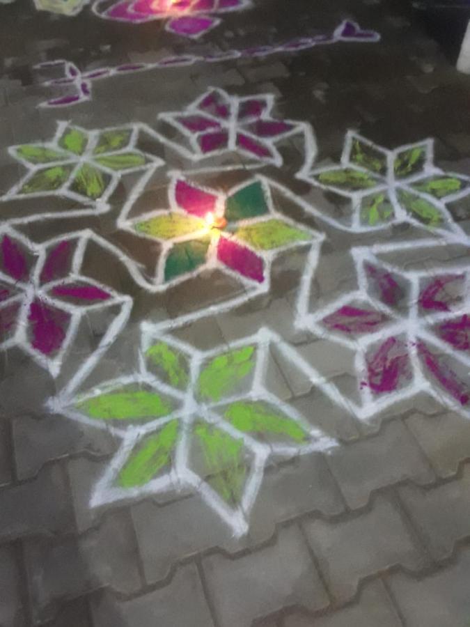 الشقق الفندقية شينايفي  Allamanda Abode المظهر الخارجي الصورة